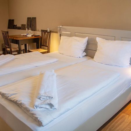 Gut Staudham Gasthof Und Events Hotel วัสเซอร์บวร์ก อัม อินน์ ภายนอก รูปภาพ