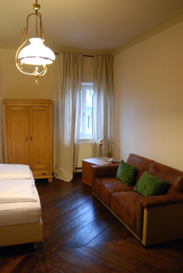 Gut Staudham Gasthof Und Events Hotel วัสเซอร์บวร์ก อัม อินน์ ภายนอก รูปภาพ