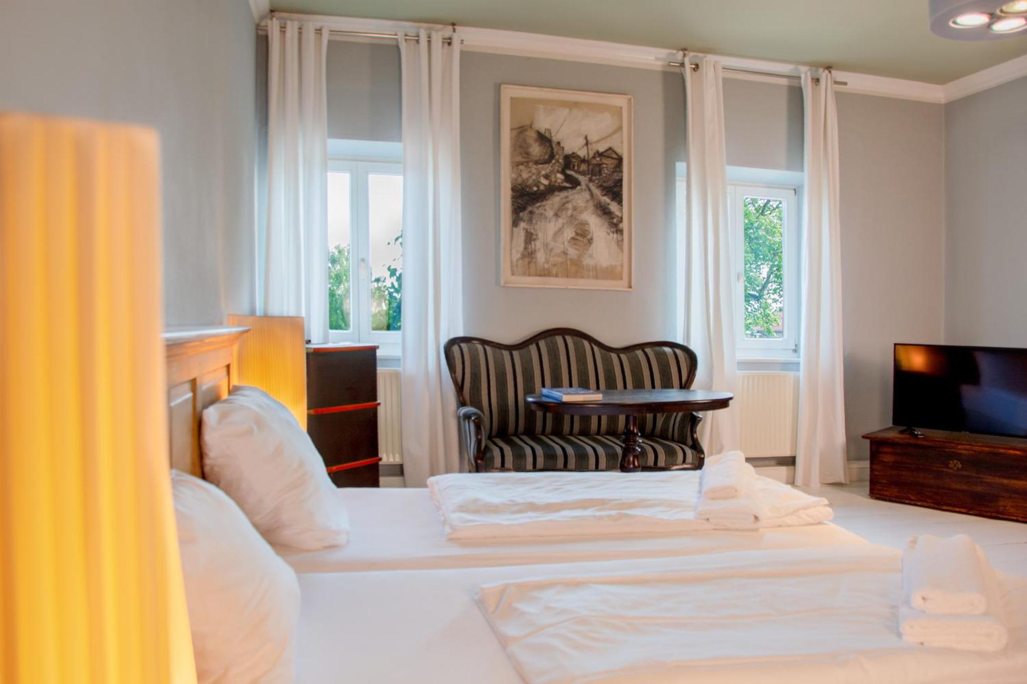 Gut Staudham Gasthof Und Events Hotel วัสเซอร์บวร์ก อัม อินน์ ภายนอก รูปภาพ
